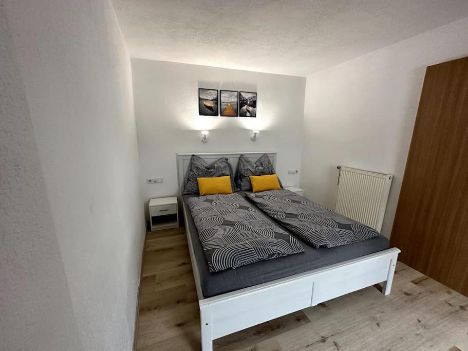Maisonette-Apartment Mit Grosser Terrasse Im Zentrum Von Bregenz Esterno foto